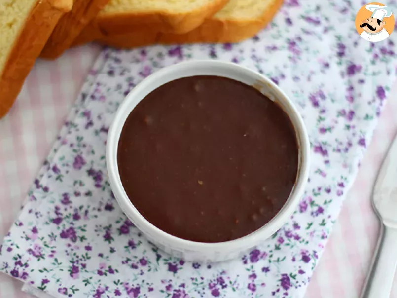 Homemade Nutella, hazelnut and chocolate spread - Video recipe ! - photo 2