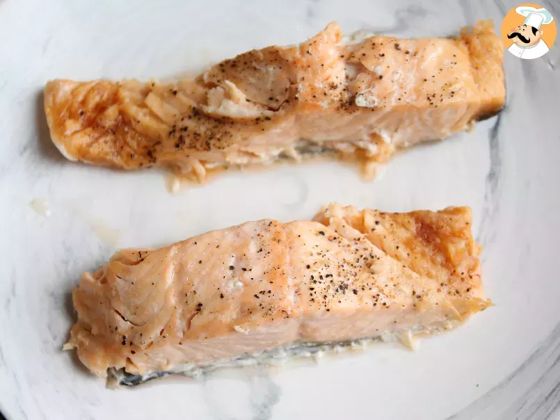 How to cook salmon in the microwave? - photo 4