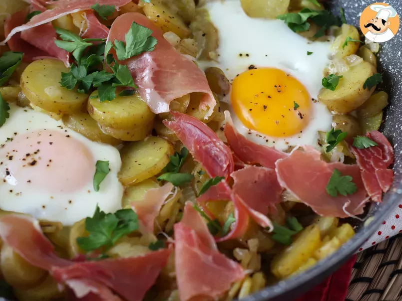 Huevos rotos, the super easy Spanish recipe - Broken eggs - photo 2