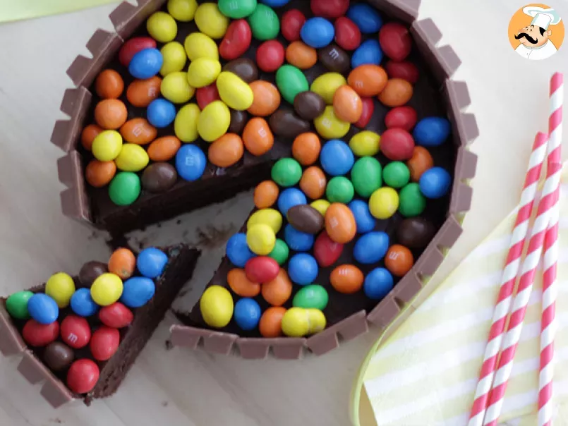 KitKat Cake- Video recipe ! - photo 4