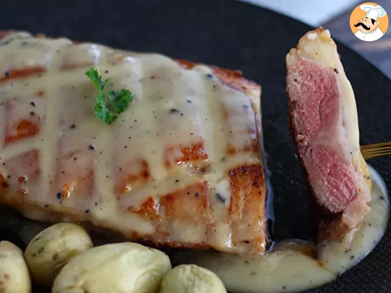 Magret duck breast with truffle sauce - photo 4