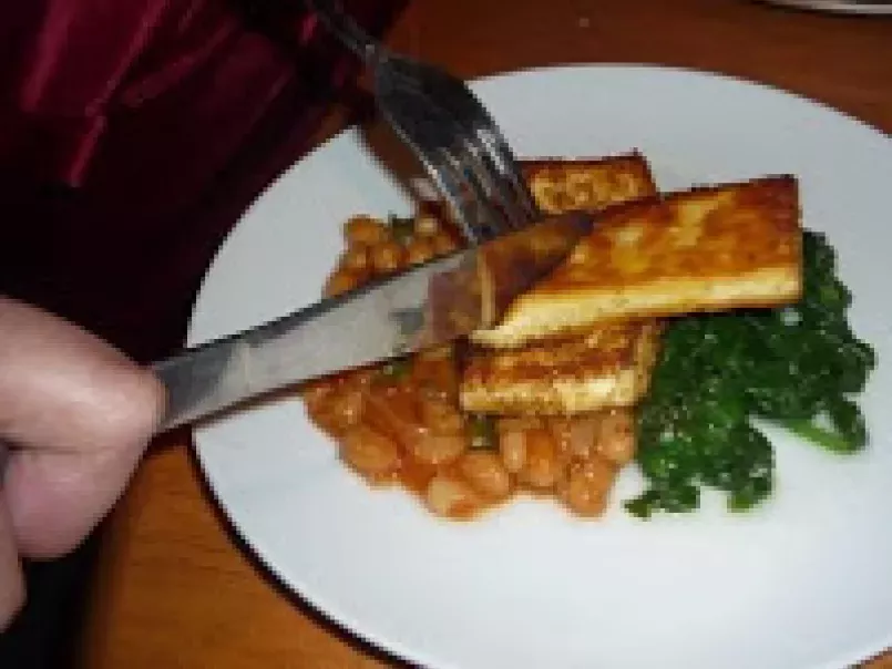 Marinated Tofu-paneer(Indian Cottage Cheese) on a bed of wilted spinach and baked beans - photo 3