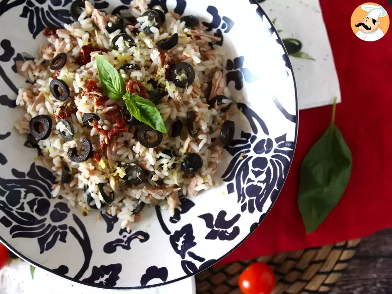 Mediterranean rice salad : tuna, olive, sun-dried tomatoes and lemon - photo 3
