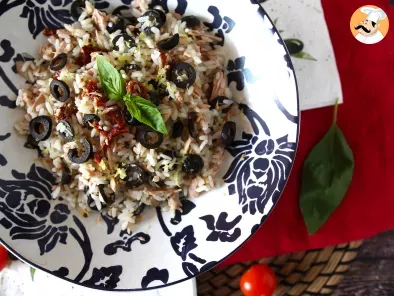 Mediterranean rice salad : tuna, olive, sun-dried tomatoes and lemon - photo 3
