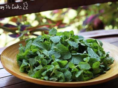 Mint leaves and egg soup - Featured in Group Recipes - photo 2