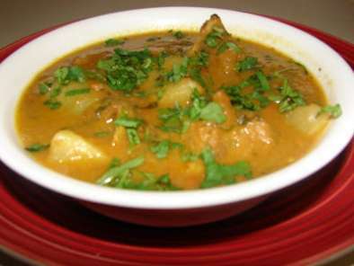 Mutton Curry/ Aloo Gosht