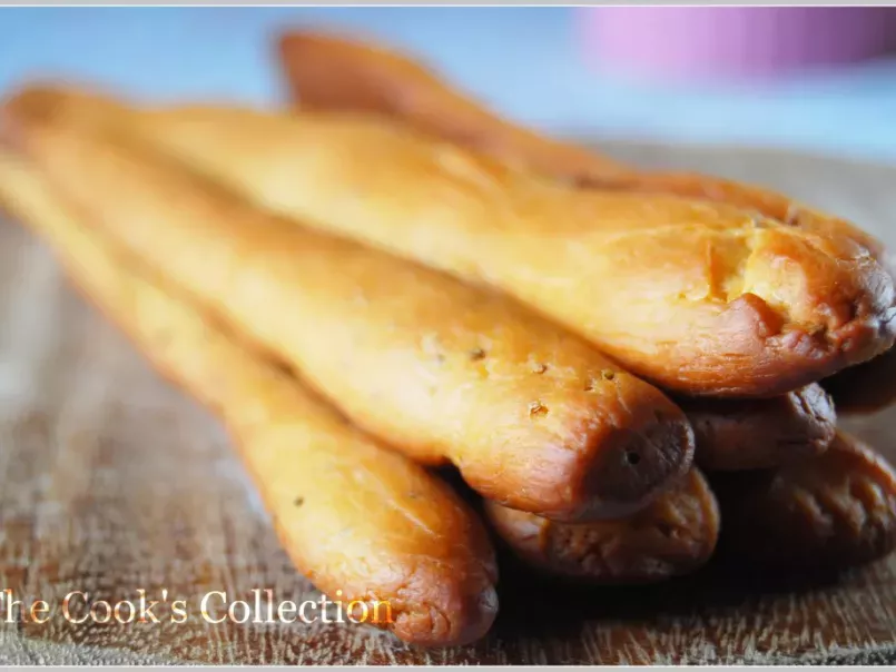 Om Biscuit (South Indian Style Breadsticks) - photo 3