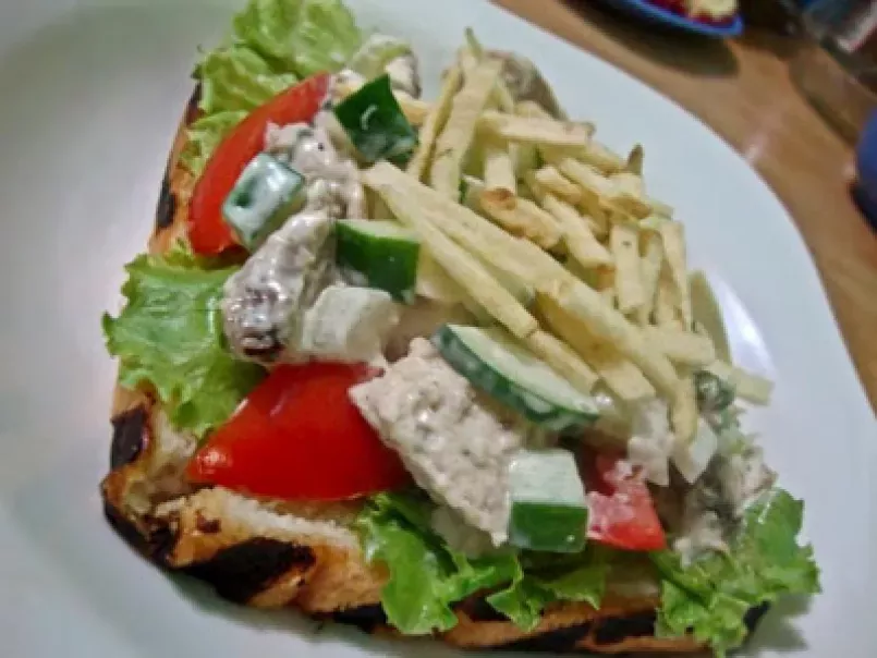 Open Face Chunky Chicken Sandwich with Crunchy Toppings - photo 2