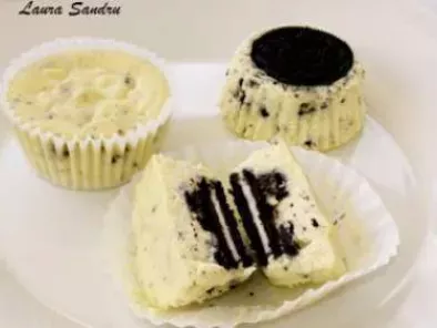 Oreo cookie cupcakes