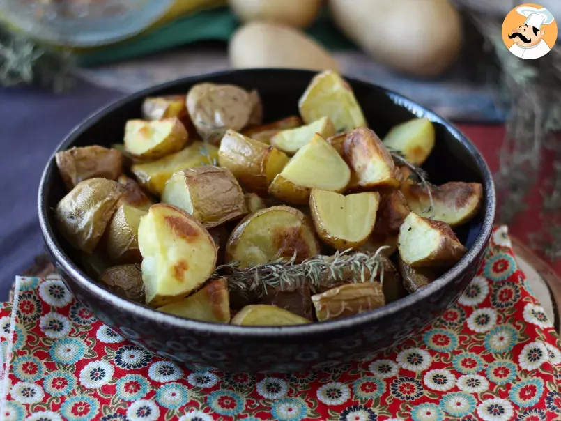 Oven roasted potatoes, the classic recipe
