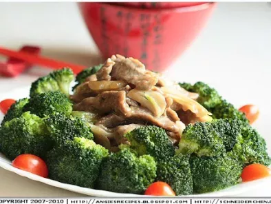 Oyster Beef With Broccoli