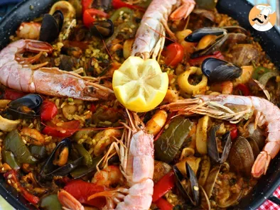 Paella with seafood - photo 3