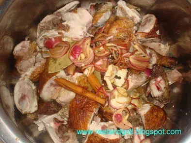 Paksiw na Lechon Manok (Roast Chicken Stew in Vinegar) - photo 3