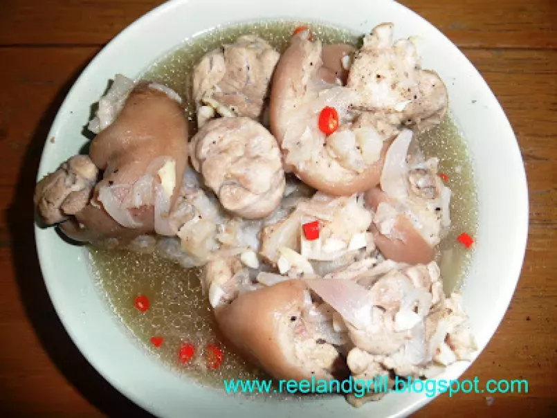 Paksiw Na Pata Version 2 (Pork Ham Hock or Knuckle Stewed in Vinegar)