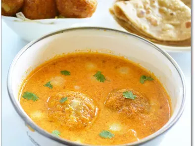Paneer stuffed Cauliflower Kofta Curry | Side dish for Chapathi - photo 2