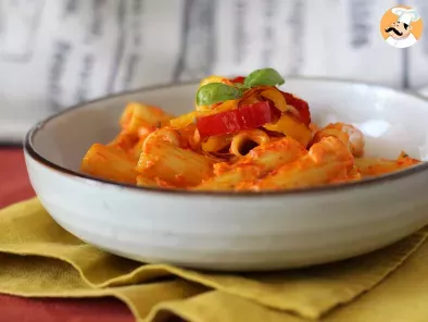 Pasta with peppers and fresh cheese, the best pasta dish for summer days - photo 2