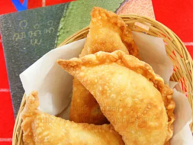 Pastel Goreng // Indonesian Fried Pastry