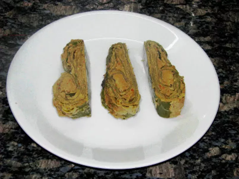 Pathrado / Konkani Patra / Colocasia or Taro Leaf rolls