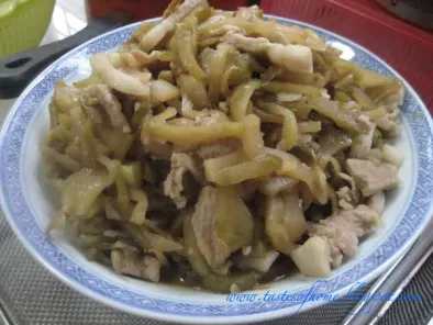 Preserved Chinese Vegetables (Mustard Green) with Pork Stir-fry Recipe