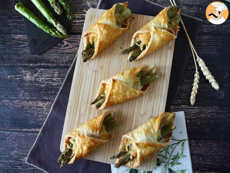 Puff pastry baskets with asparagus, ham and cheese - photo 5