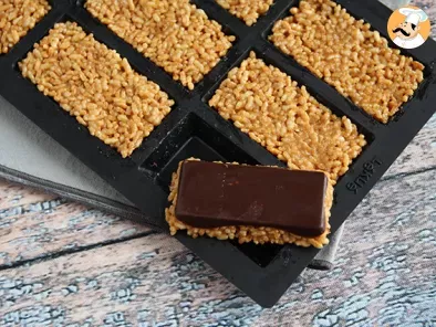 Puffed rice bars with peanut butter and chocolate - photo 6