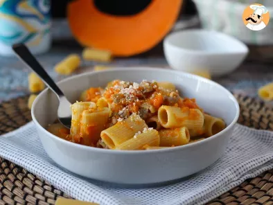 Pumpkin and sausage meat pasta - photo 2