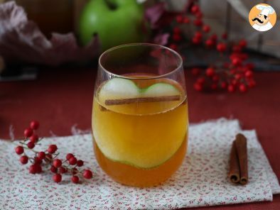 Pumpkin Cider Spritz, the spicy cocktail with pumpkin spice syrup! - photo 3