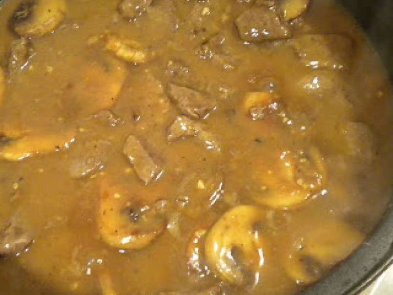 Quick and Tasty...Steak Tips with Peppered Mushroom Gravy - photo 4