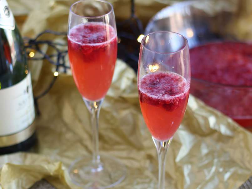 Raspberry champagne cocktail
