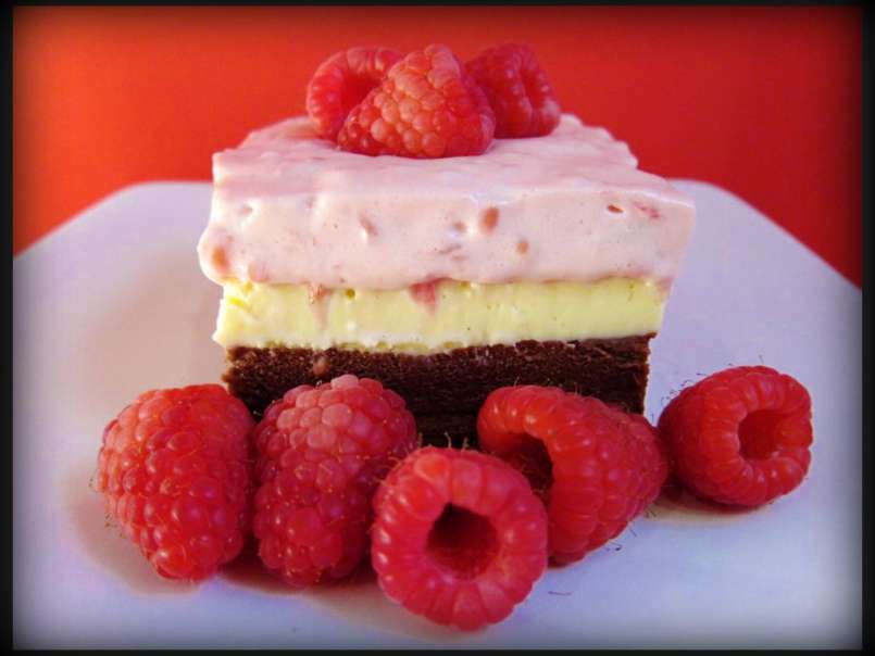 Raspberry cheesecake brownie: the heavenly delights of fat on fat on fat.