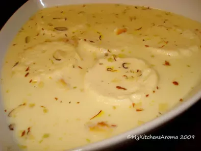 ' Ricotta Cheese 'Rasmalai' with Saffron/ Sweet Ricotta cheese dumplings in sweetened milk - photo 2