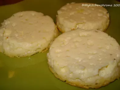 ' Ricotta Cheese 'Rasmalai' with Saffron/ Sweet Ricotta cheese dumplings in sweetened milk - photo 3