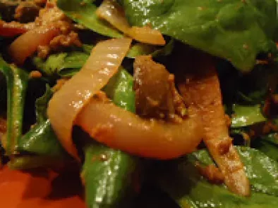 Roasted Mushroom Salad with Spinach and Chorizo - photo 3