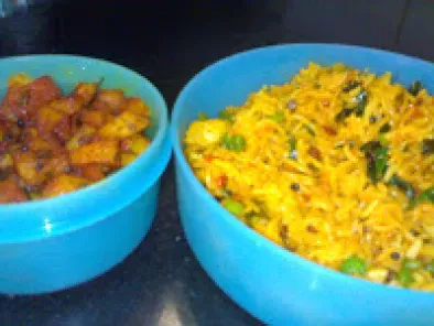Simple Tomato Rice with Spicy Potato Fry