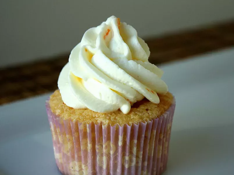 SMS: Brown Butter Cupcakes with Orange Whipped Cream - photo 2