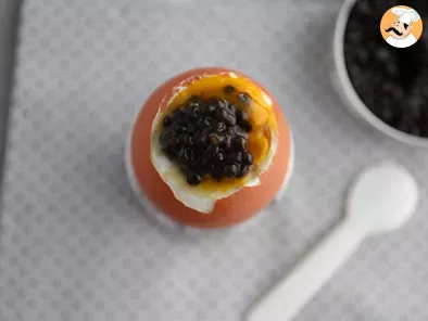 Soft-boiled egg with caviar - photo 2