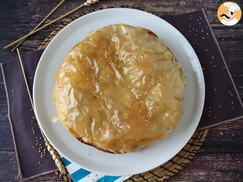 Spanakopita, the Greek pie with spinach and feta super easy to prepare - photo 4