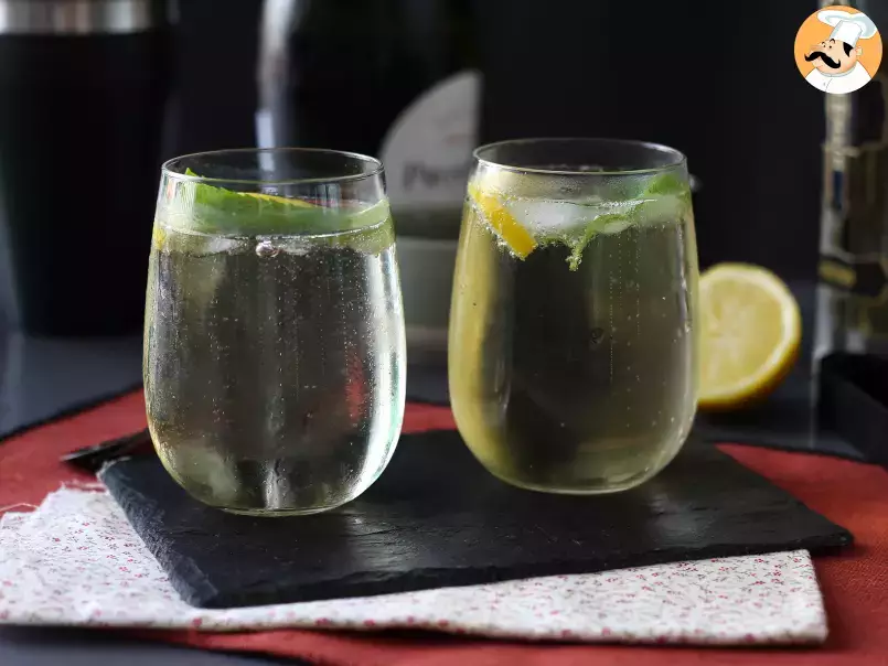 St-Germain Spritz with elderflower liqueur, the ultra-fresh summer cocktail