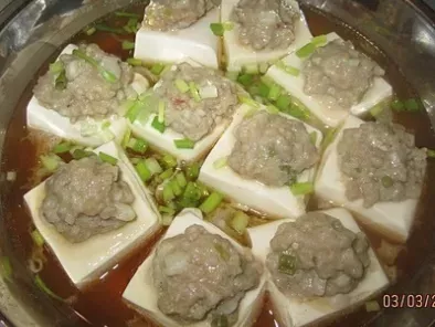 Steam Tofu with minced pork and prawn