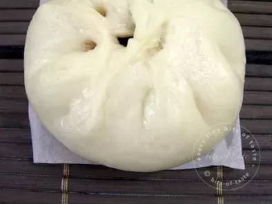 Steamed Red Beans Paste Bun/Pao - photo 2