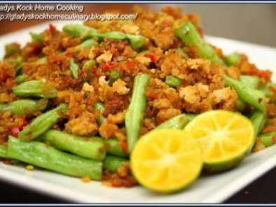 Stir-fry French Bean with Minced Meat and Preserved Radish Recip