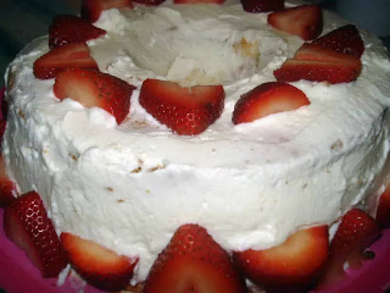 Strawberry Cream Angel Food Cake - photo 2