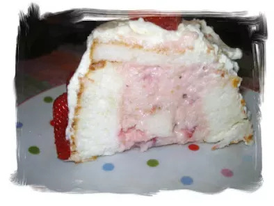 Strawberry Cream Angel Food Cake - photo 4