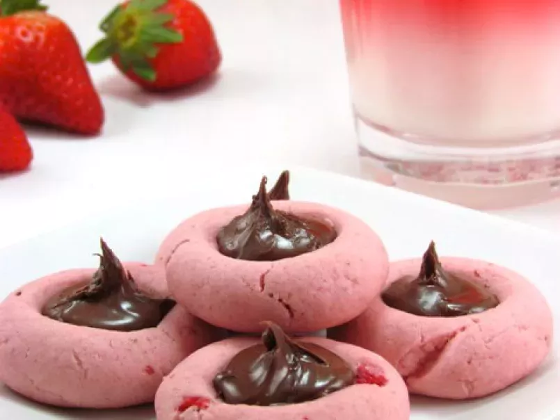 Strawberry-Nutella Thumbprint Cookies - photo 3