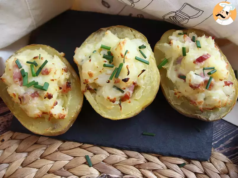 Stuffed potatoes with bacon and cheese - photo 5