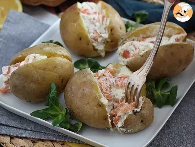 Stuffed potatoes with cream cheese and salmon - photo 5