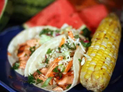 Sweet n' Spicy Grilled Salmon Fish Tacos