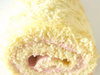 Swiss Roll with Strawberry cream filling