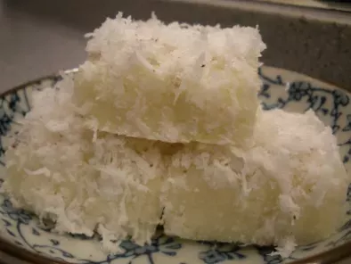 Tapioca Cake with Coconut Topping