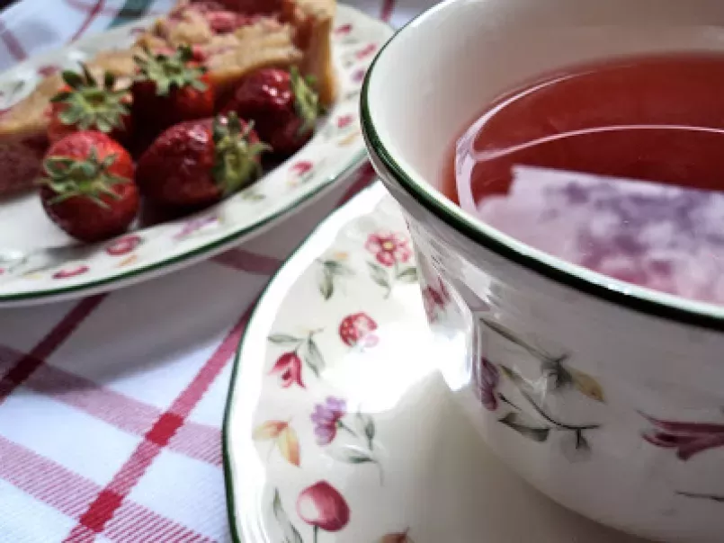 Tarta de Ruibarbo y Fresas - Rhubarb and Strawberry Pie - photo 3